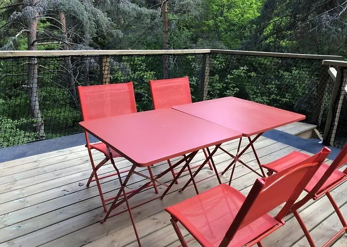 Apartment Under The Trees