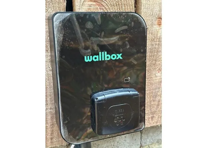 Under The Trees Apartment